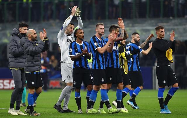 竞争激烈的 竞争激烈的