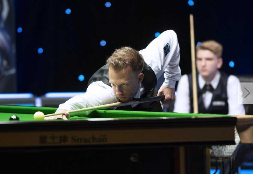 场比赛中展 场比赛中展