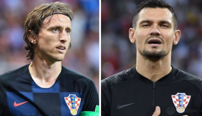 相比之下 相比之下