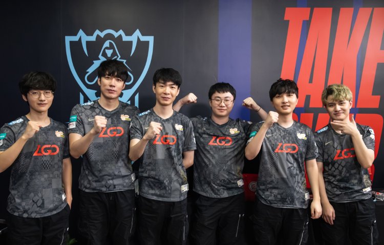 当他在中场 当他在中场