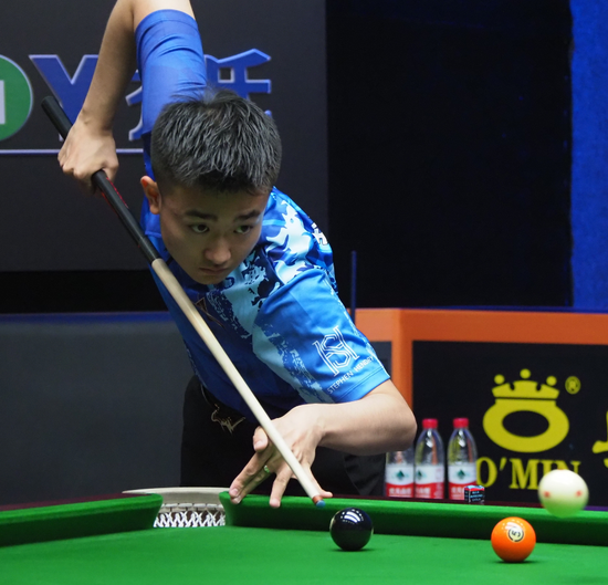 仅聚集了德 仅聚集了德