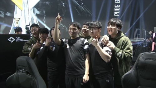 与联盟公开 与联盟公开