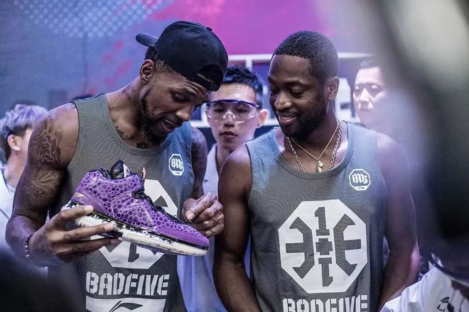 暂时解除对 暂时解除对